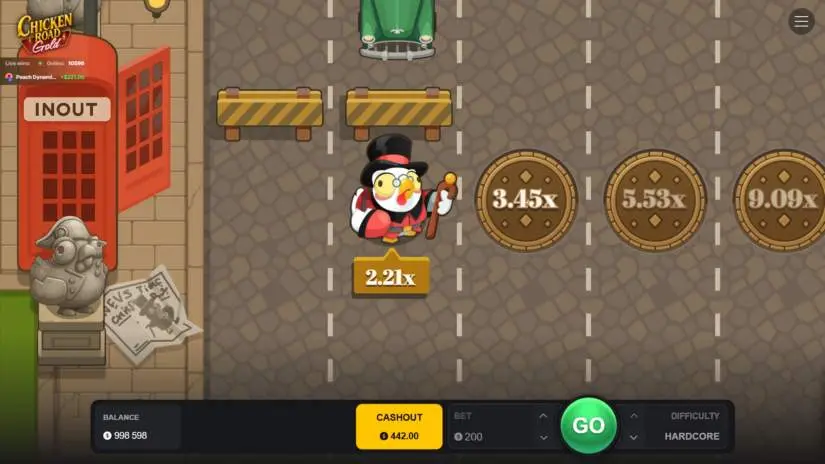 chicken road gold game screenshot 4