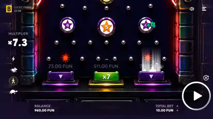 lucky pinball gameplay